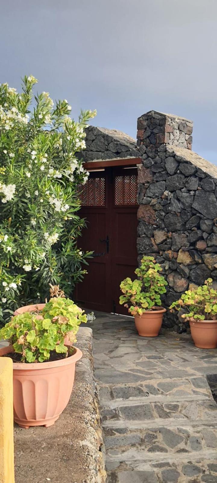 Вилла Casa Domingo Simon Фуэнкальенте-де-ла-Пальма Экстерьер фото
