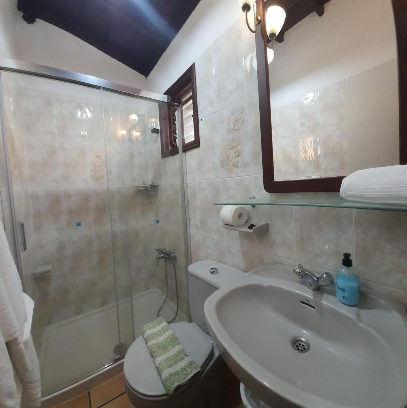 Вилла Casa Domingo Simon Фуэнкальенте-де-ла-Пальма Экстерьер фото